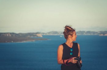 Saiba quais cuidados tomar com sua câmera na praia